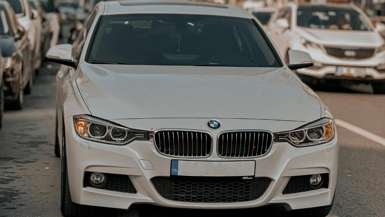 Buying used BMW VIN number check